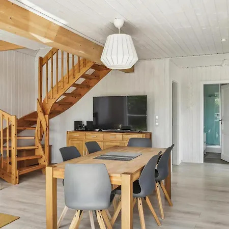 Two-bedroom In Ferienhaus